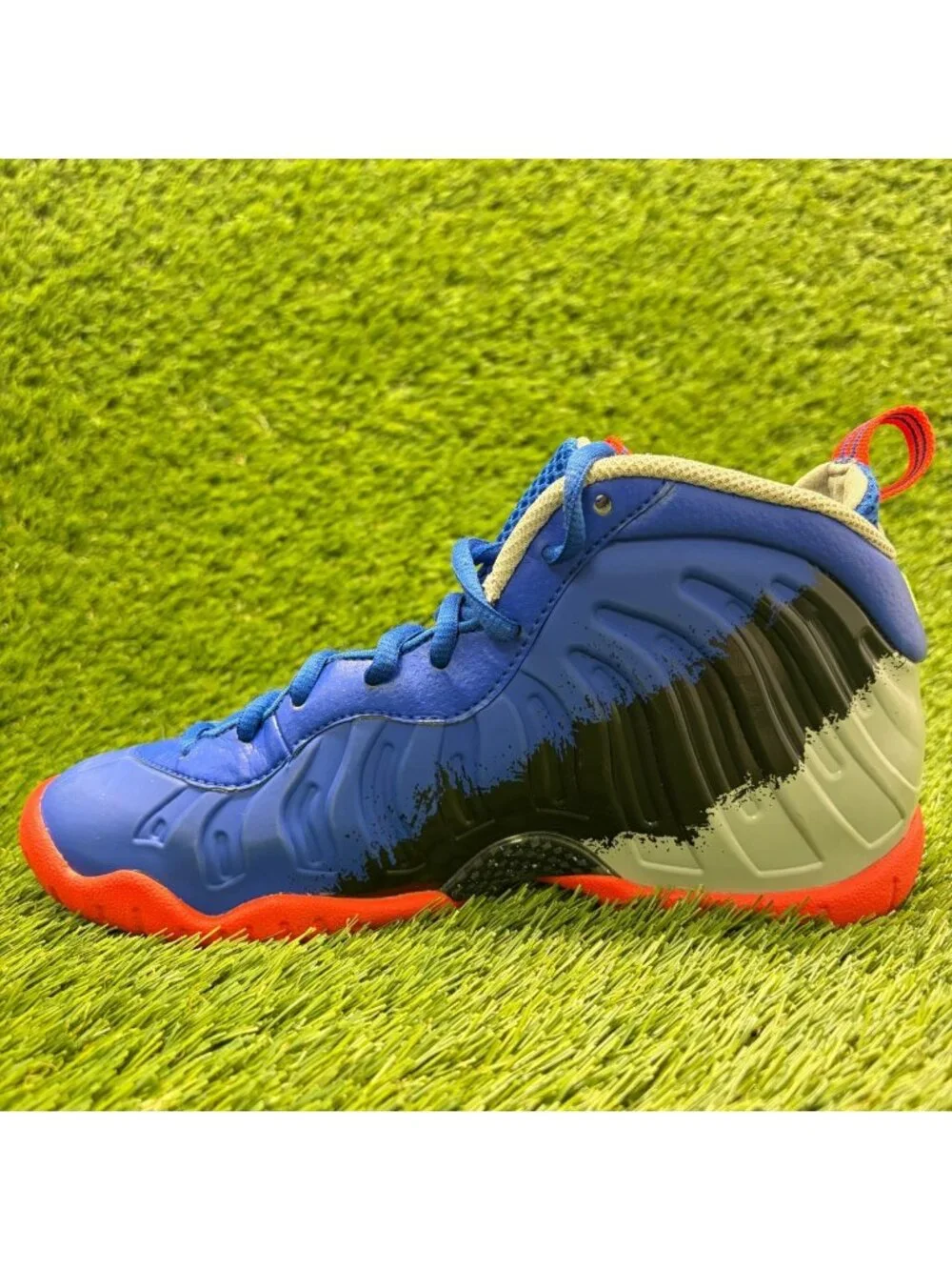 Nike Air Foamposite Pro Nerf Boys Size 5.5Y Blue Orange Athletic Shoes Sneakers